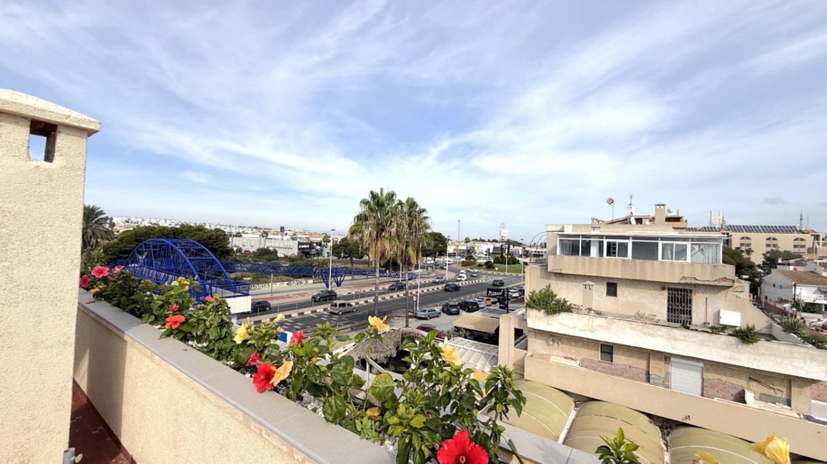2 Bed Apartment for sale in Torrevieja Costa Blanca, Alicante, Spain