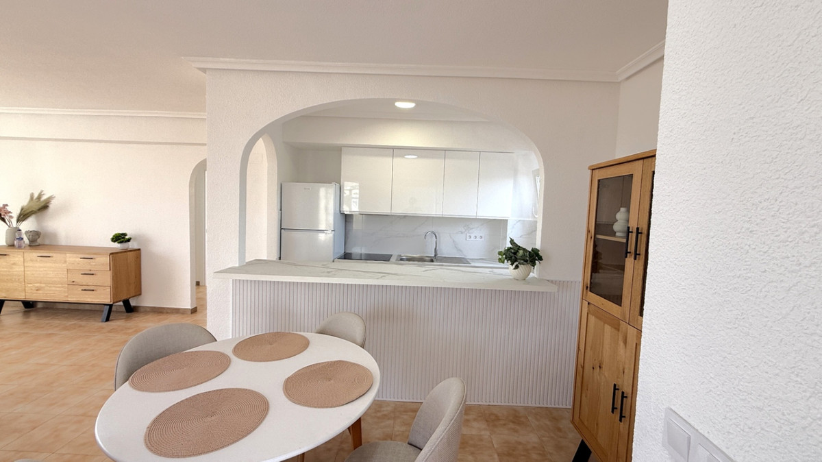 2 Bed Apartment for sale in Torrevieja Costa Blanca, Alicante, Spain
