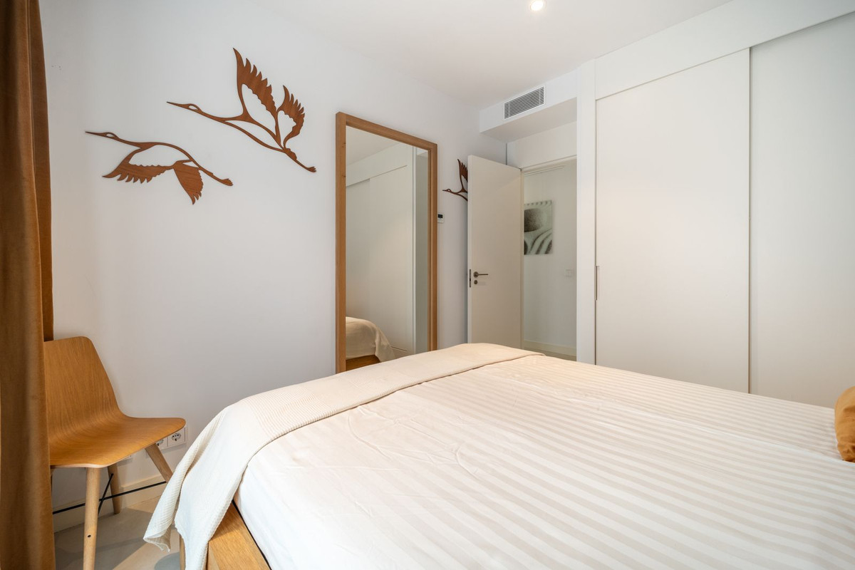3 Bed Apartment for sale in Fuengirola Costa Del Sol, Málaga, Spain