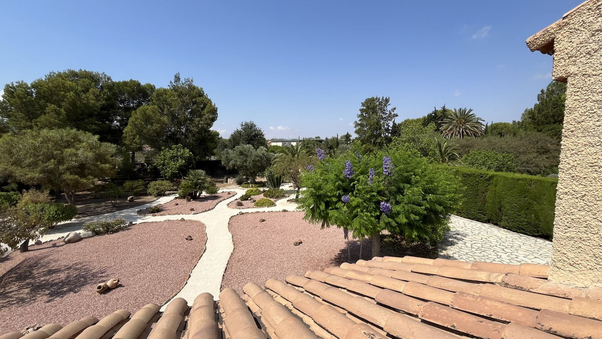 Se vende Villa - Chalet de 4 dormitorios en Costa Blanca, Alicante, España
