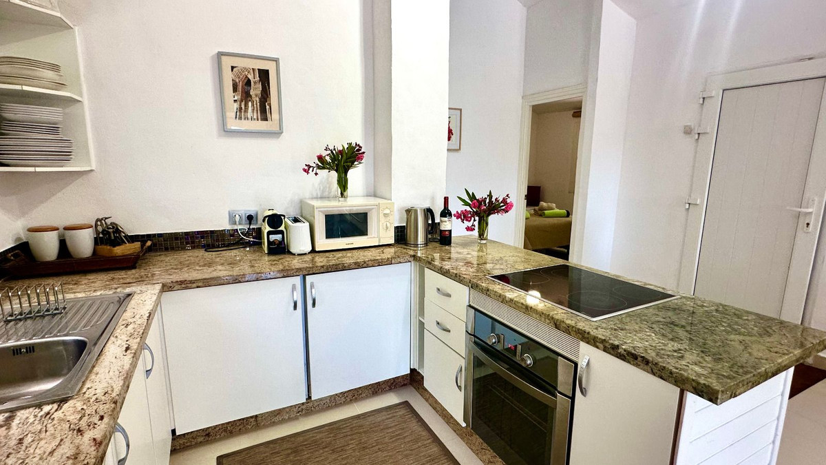 2 Bed Townhouse for sale in La Viñuela Costa Del Sol East, Málaga, Spain