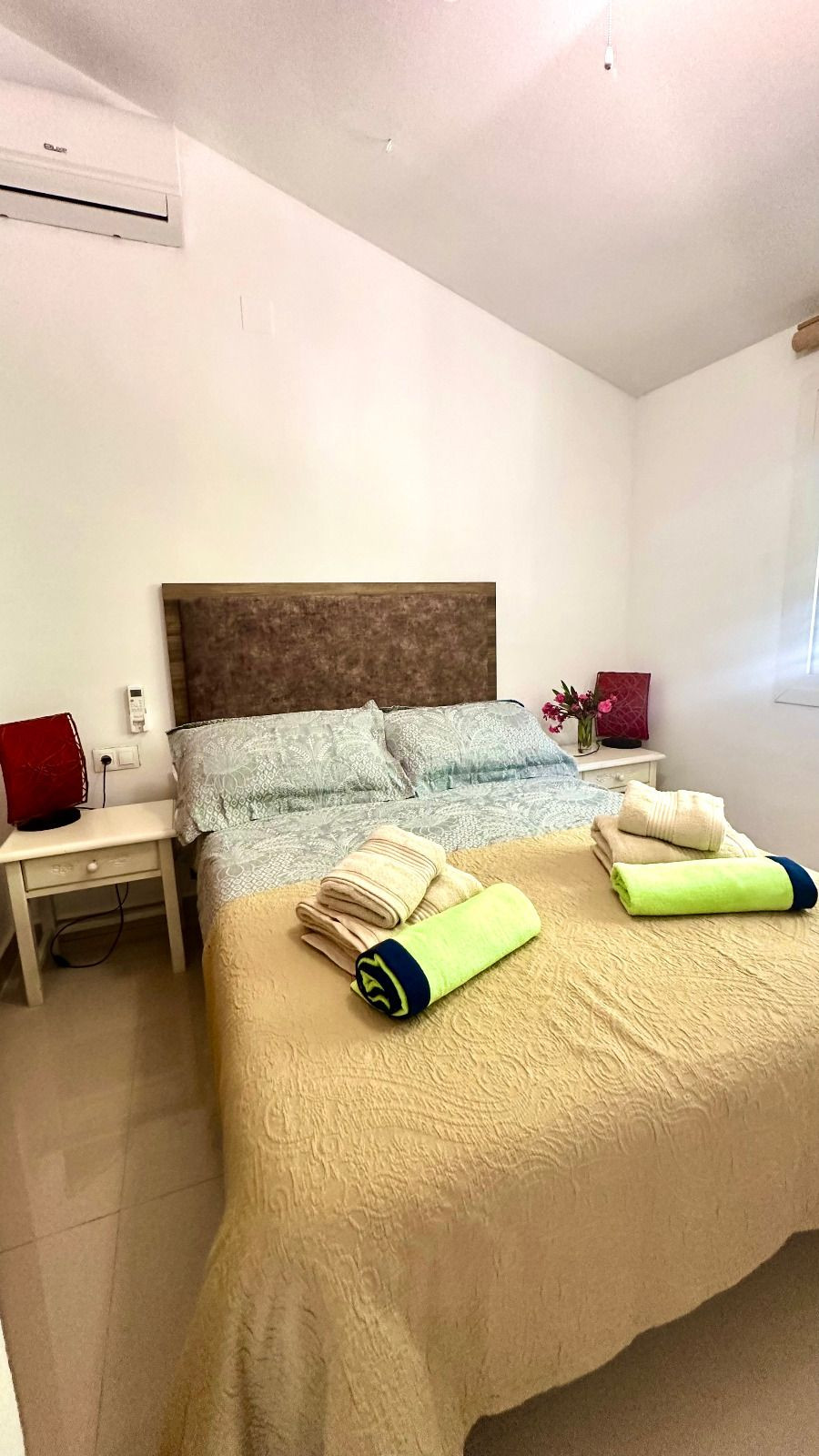 2 Bed Townhouse for sale in La Viñuela Costa Del Sol East, Málaga, Spain