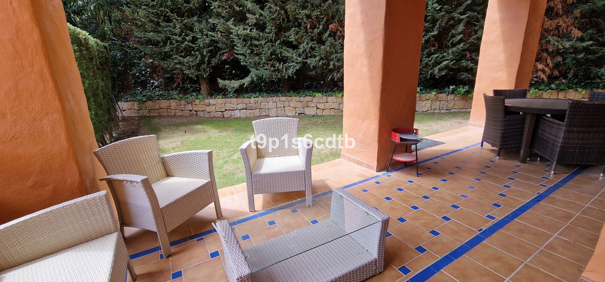 3 Bed Apartment for sale in Benahavís Costa Del Sol, Málaga, Spain