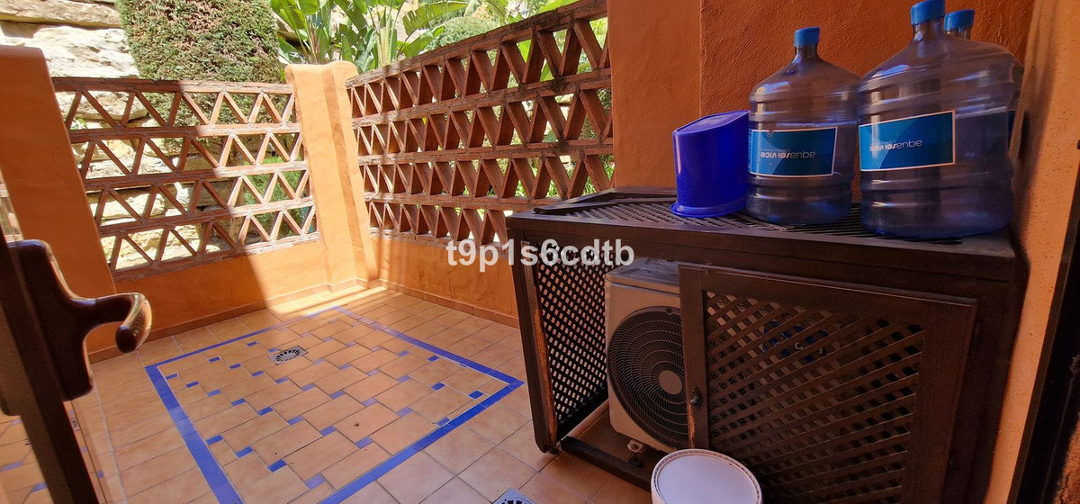 3 Bed Apartment for sale in Benahavís Costa Del Sol, Málaga, Spain