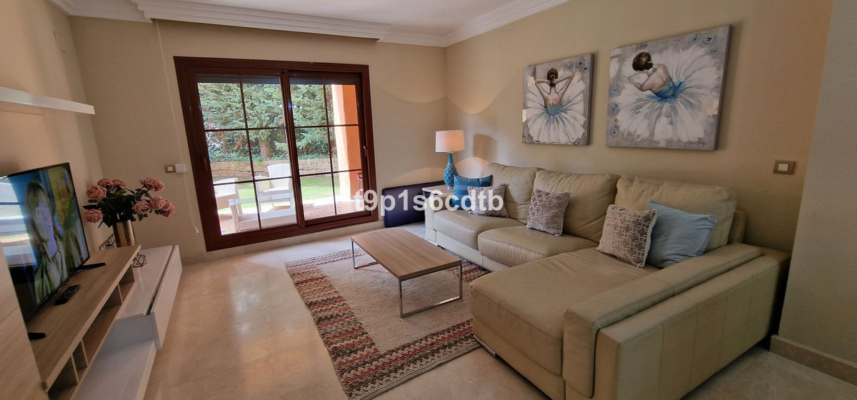 3 Bed Apartment for sale in Benahavís Costa Del Sol, Málaga, Spain