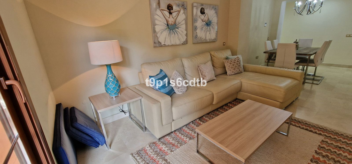 3 Bed Apartment for sale in Benahavís Costa Del Sol, Málaga, Spain