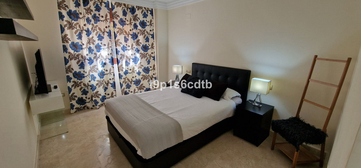 3 Bed Apartment for sale in Benahavís Costa Del Sol, Málaga, Spain