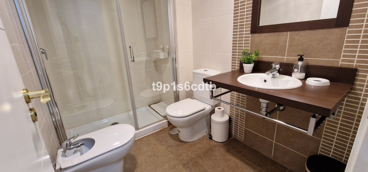 3 Bed Apartment for sale in Benahavís Costa Del Sol, Málaga, Spain