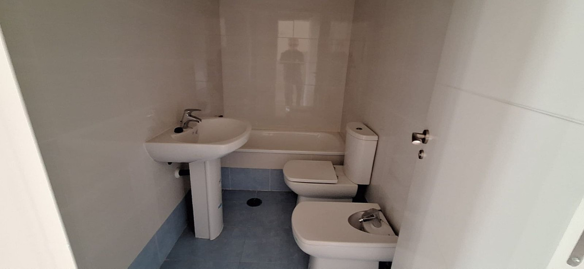 Se vende Adosada de 3 dormitorios en Costa Del Sol, Málaga, España