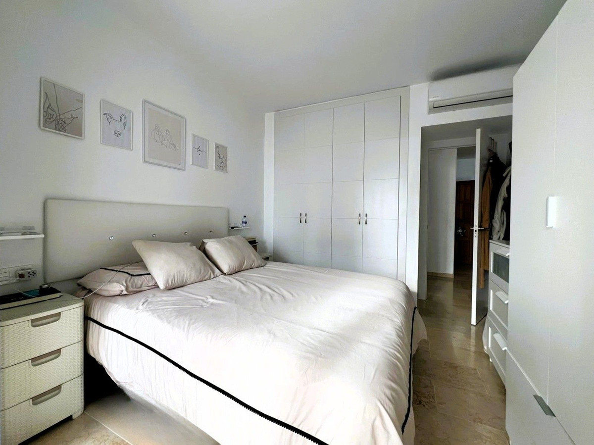 1 Bed Apartment for sale in Fuengirola Costa Del Sol, Málaga, Spain