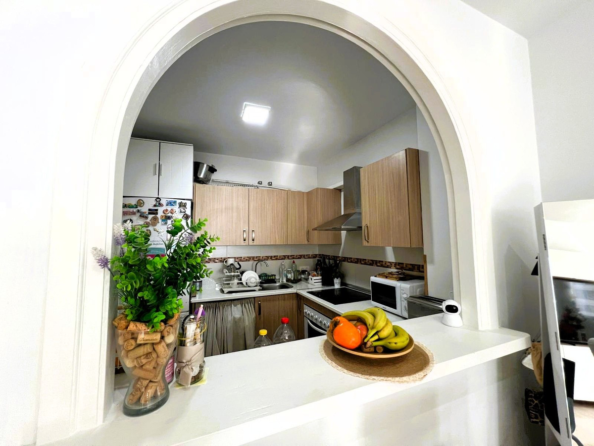 1 Bed Apartment for sale in Fuengirola Costa Del Sol, Málaga, Spain