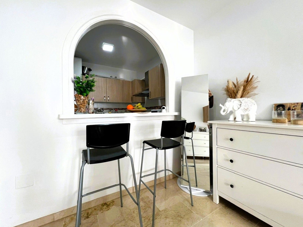 1 Bed Apartment for sale in Fuengirola Costa Del Sol, Málaga, Spain