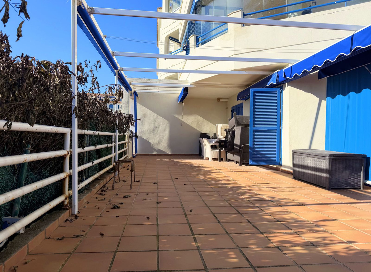 3 Bed Apartment for sale in San Luis De Sabinillas Costa Del Sol, Málaga, Spain