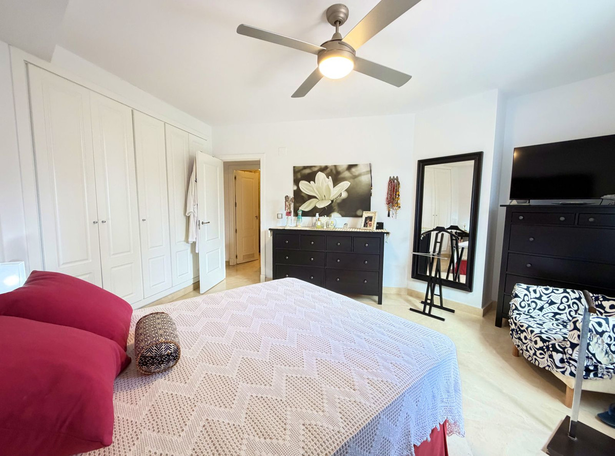 3 Bed Apartment for sale in San Luis De Sabinillas Costa Del Sol, Málaga, Spain