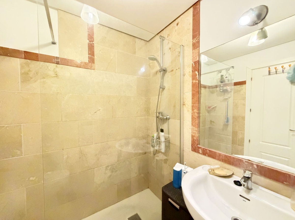 3 Bed Apartment for sale in San Luis De Sabinillas Costa Del Sol, Málaga, Spain