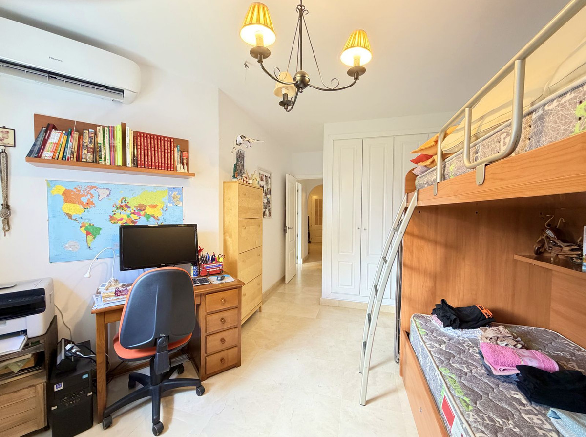 3 Bed Apartment for sale in San Luis De Sabinillas Costa Del Sol, Málaga, Spain