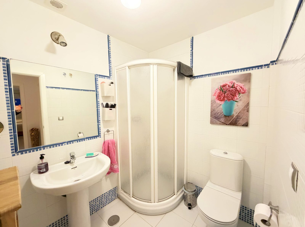 3 Bed Apartment for sale in San Luis De Sabinillas Costa Del Sol, Málaga, Spain