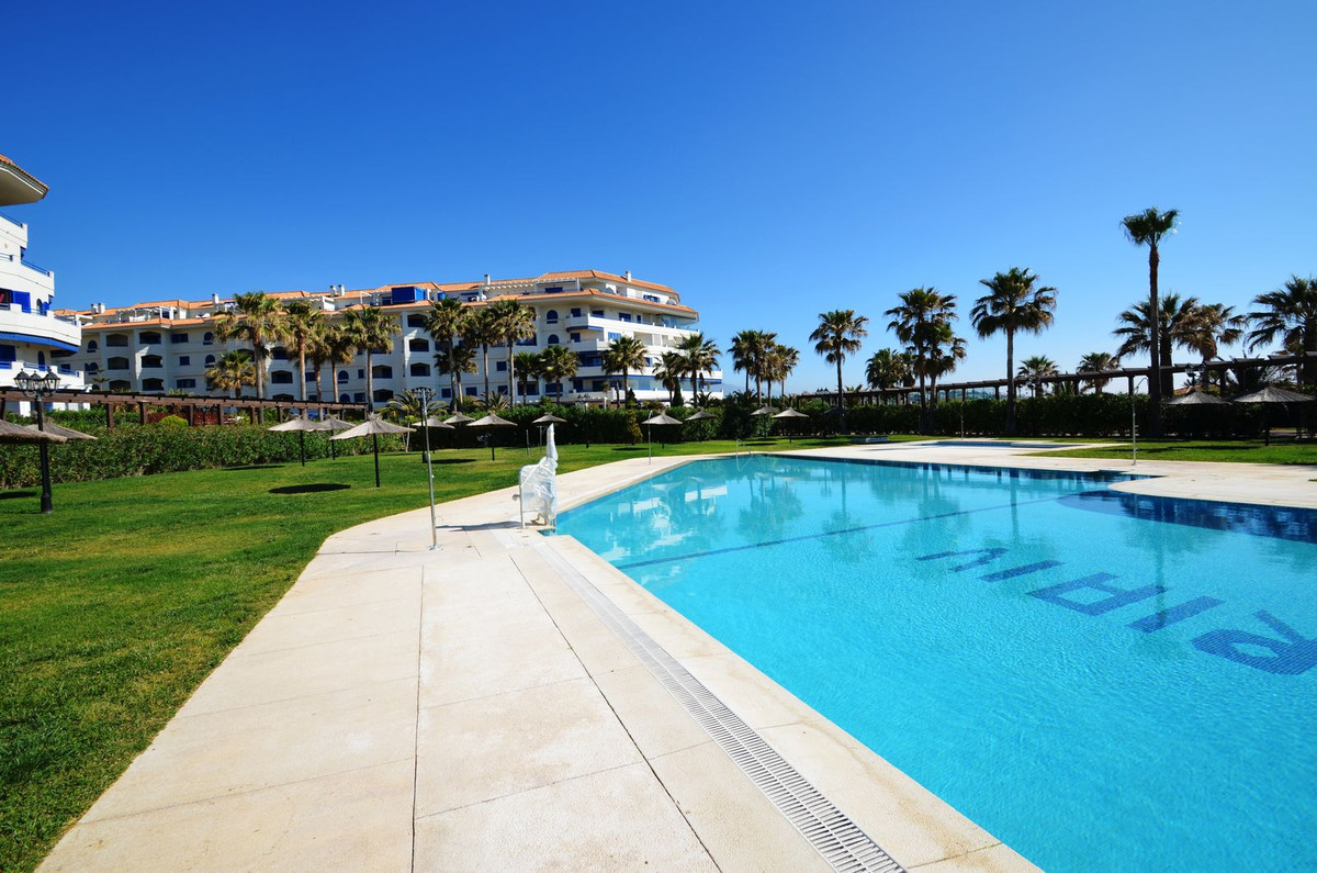 3 Bed Apartment for sale in San Luis De Sabinillas Costa Del Sol, Málaga, Spain