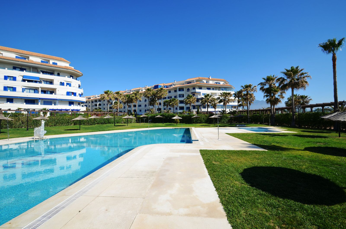 3 Bed Apartment for sale in San Luis De Sabinillas Costa Del Sol, Málaga, Spain