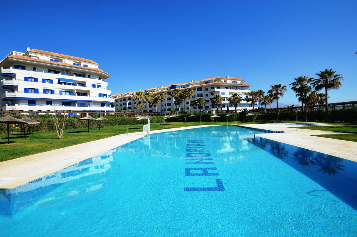 3 Bed Apartment for sale in San Luis De Sabinillas Costa Del Sol, Málaga, Spain