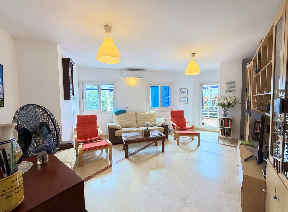 3 Bed Apartment for sale in San Luis De Sabinillas Costa Del Sol, Málaga, Spain