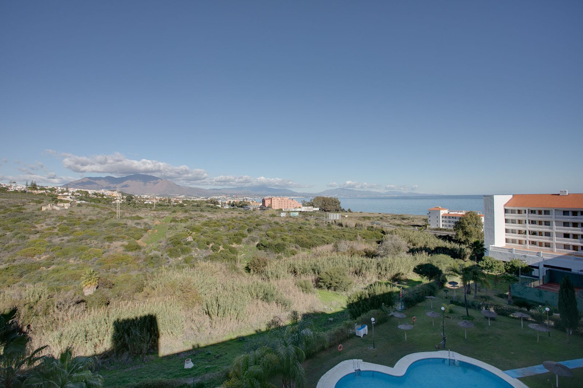 3 Bed Apartment for sale in Manilva Costa Del Sol, Málaga, Spain