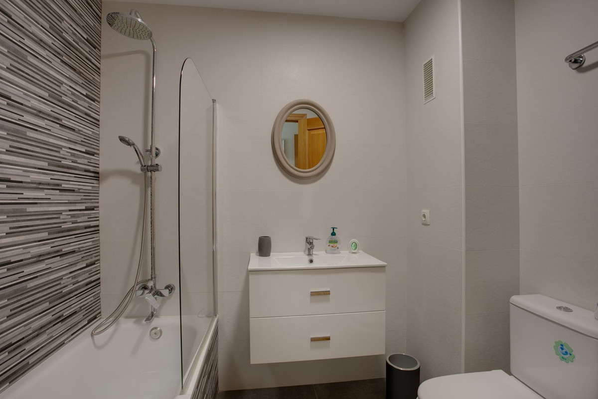 3 Bed Apartment for sale in Manilva Costa Del Sol, Málaga, Spain