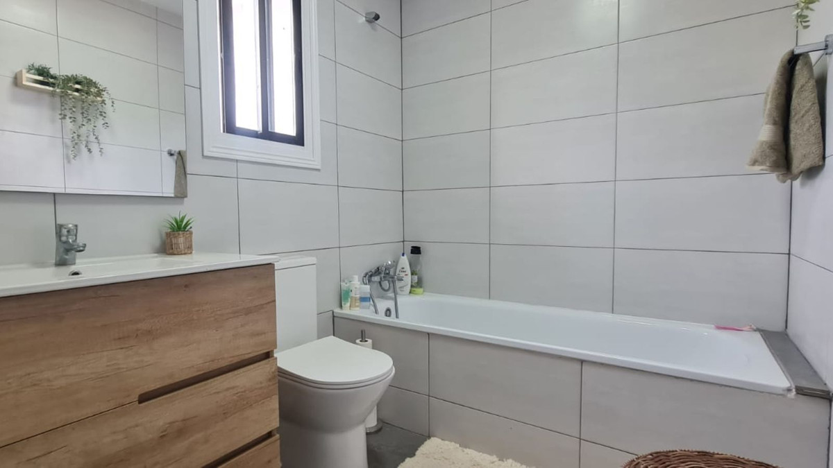 Se vende Ático de 2 dormitorios en Costa Del Sol, Málaga, España