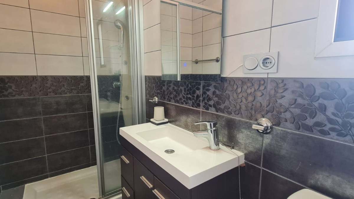 Se vende Ático de 2 dormitorios en Costa Del Sol, Málaga, España