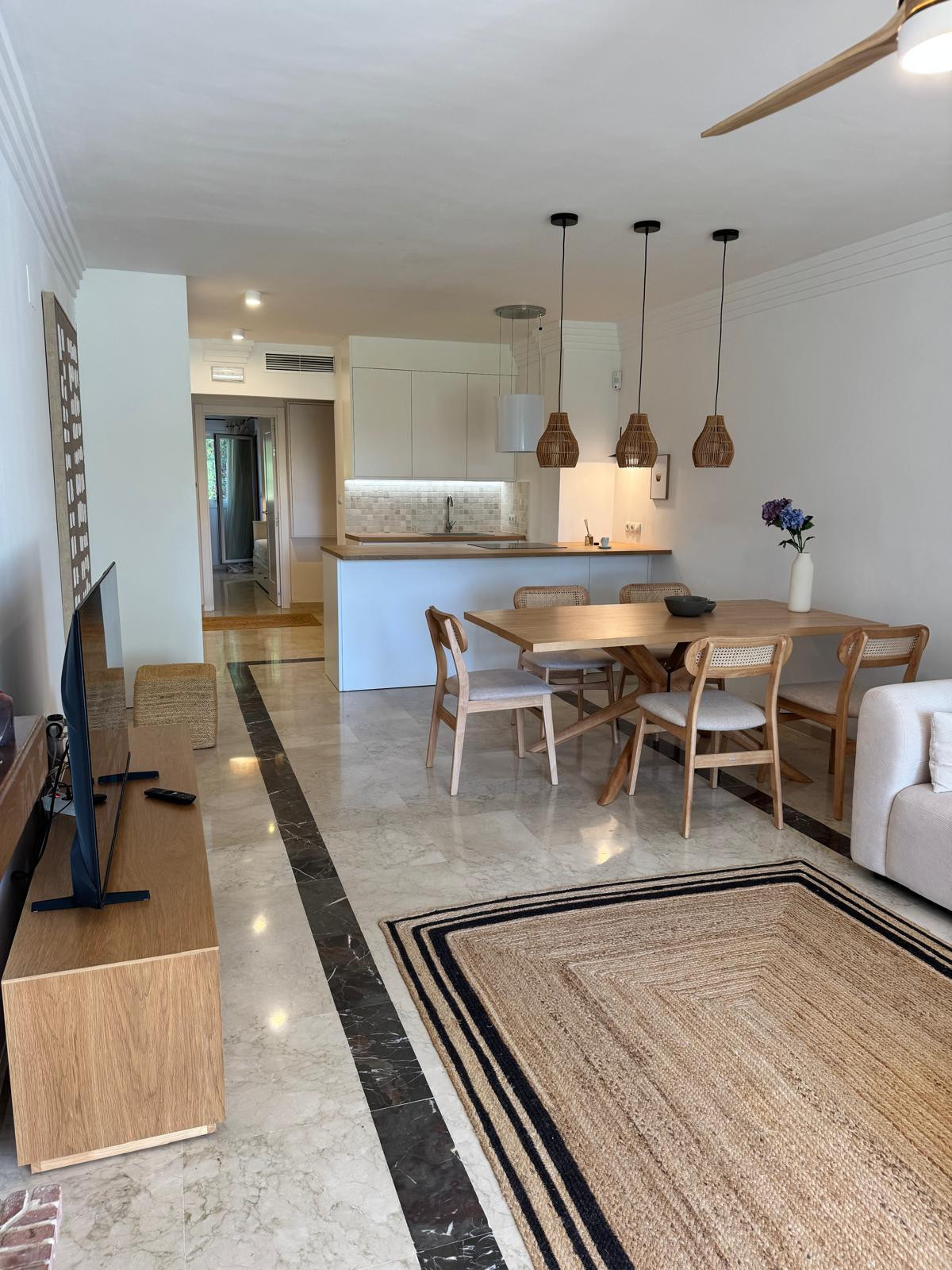 Se vende Apartamento Planta Baja de 3 dormitorios en Costa Del Sol, Málaga, España
