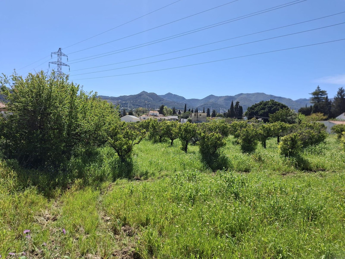 Se vende Terreno Rustico  en Costa Del Sol, Málaga, España