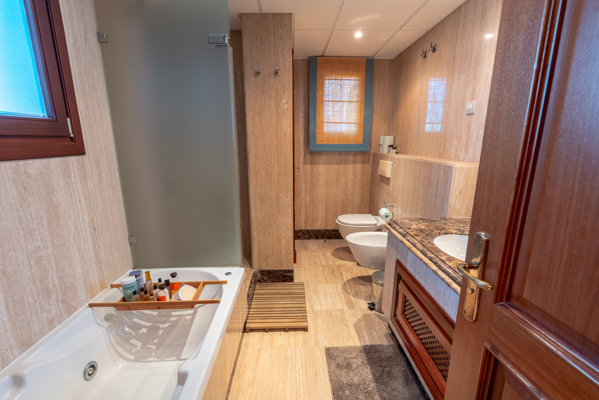 Se vende Ático de 1 dormitorios en Costa Del Sol, Málaga, España