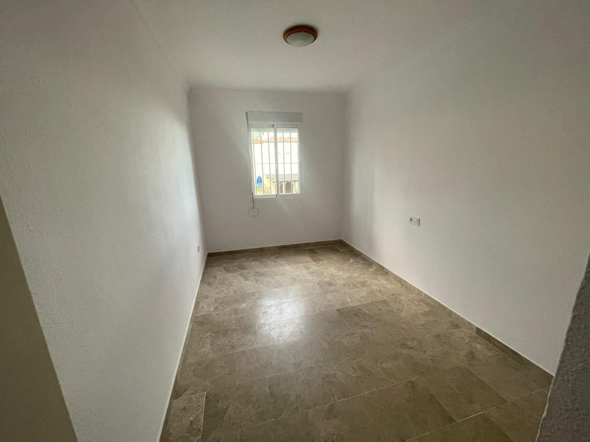 4 Bed Townhouse for sale in Casares Costa Del Sol, Málaga, Spain