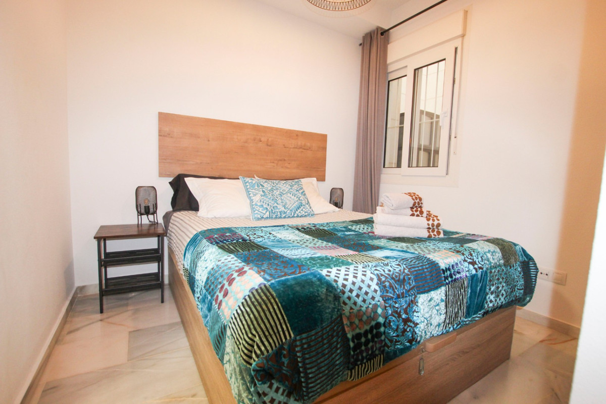 Se vende Apartamento Planta Media de 2 dormitorios en Costa Blanca, Alicante, España