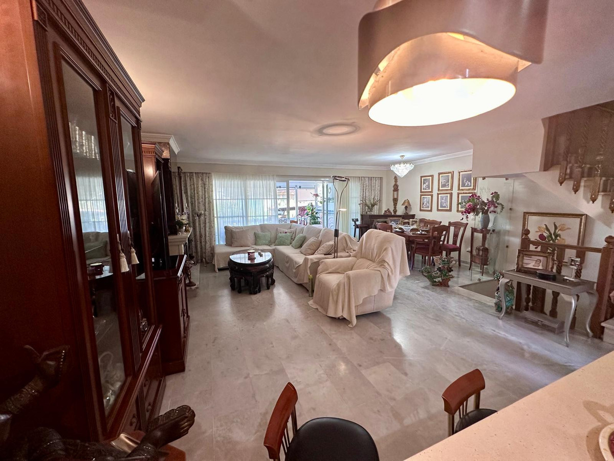 Se vende Adosada de 4 dormitorios en Costa Del Sol, Málaga, España