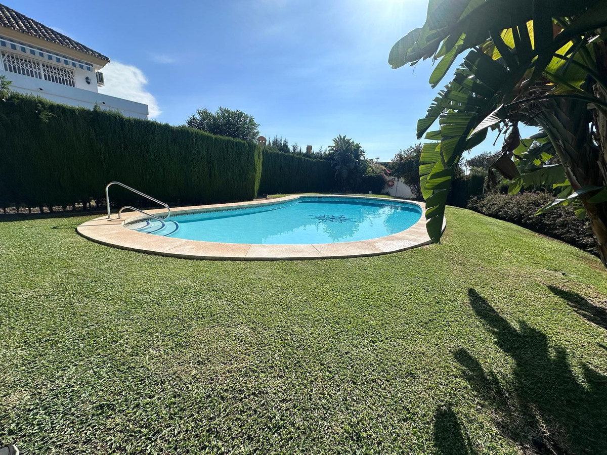 Se vende Adosada de 4 dormitorios en Costa Del Sol, Málaga, España