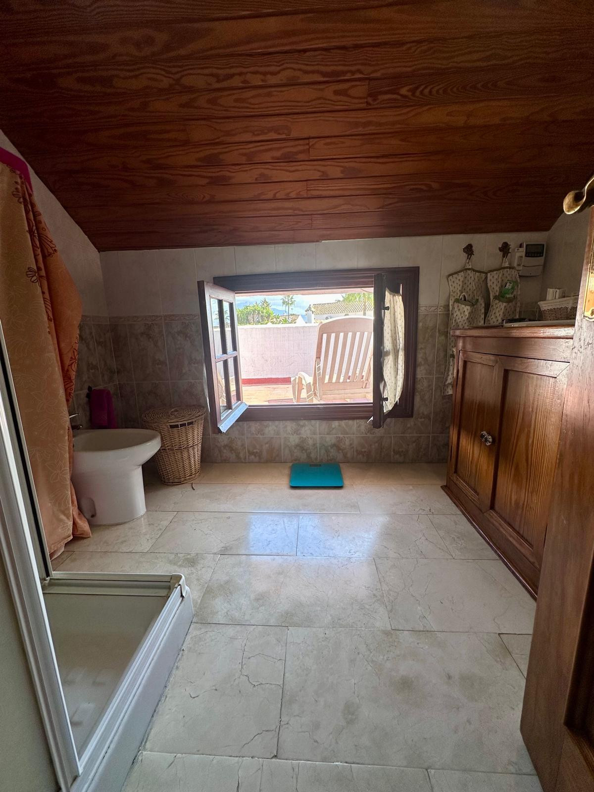 Se vende Adosada de 4 dormitorios en Costa Del Sol, Málaga, España