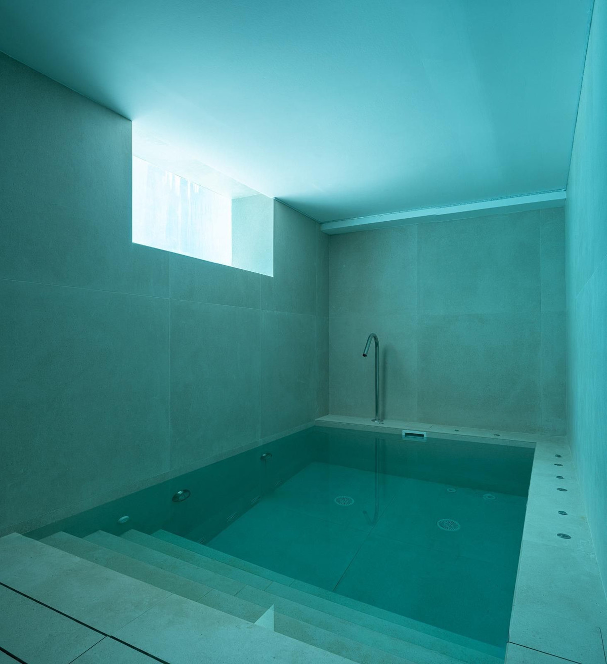 5 Bed Townhouse for sale in Benalmadena Costa Costa Del Sol, Málaga, Spain