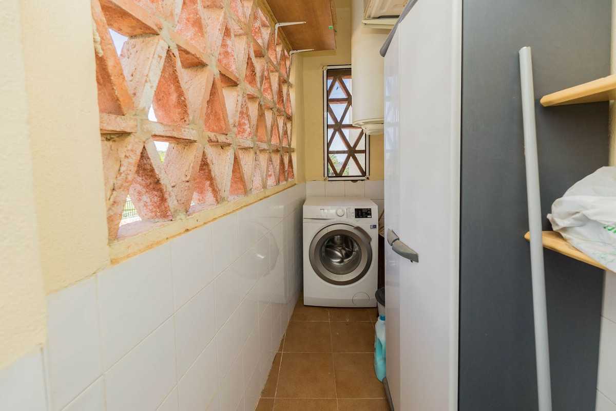 2 Bed Apartment for sale in Riviera Del Sol Costa Del Sol, Málaga, Spain