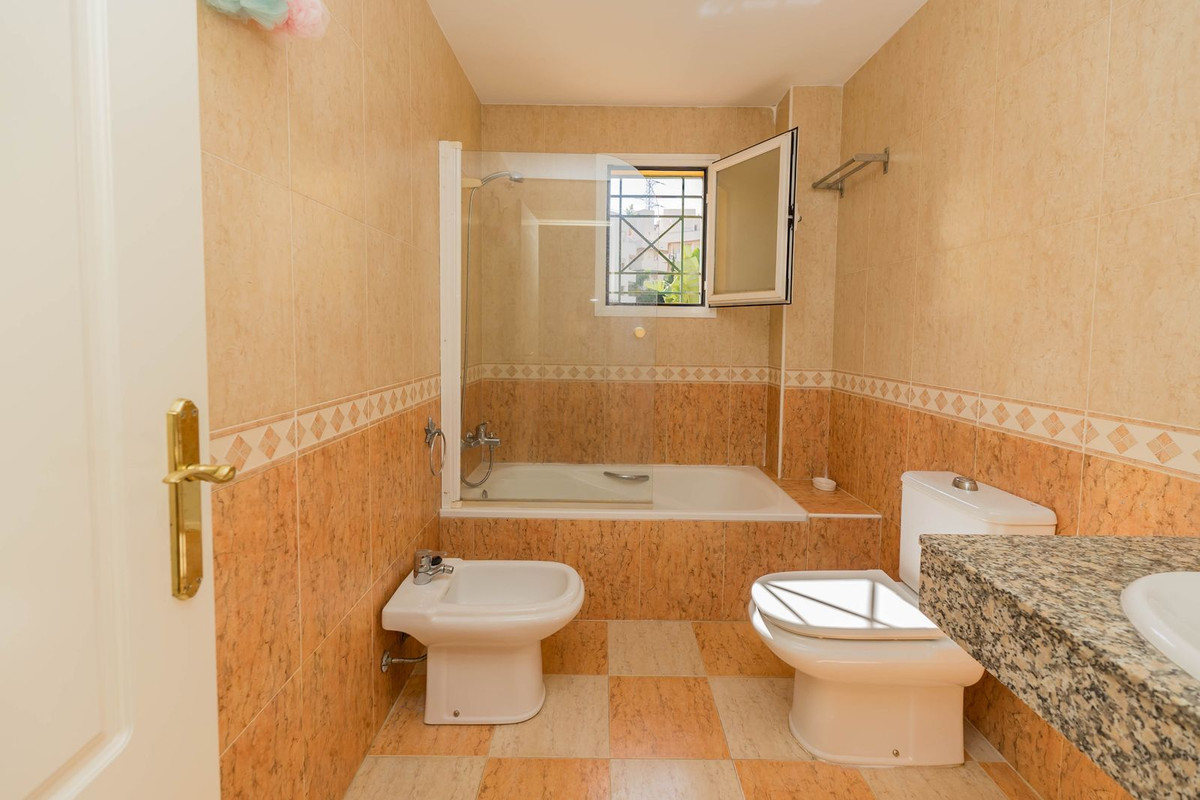 2 Bed Apartment for sale in Riviera Del Sol Costa Del Sol, Málaga, Spain