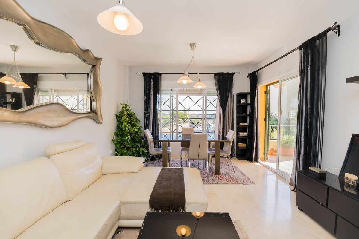 2 Bed Apartment for sale in Riviera Del Sol Costa Del Sol, Málaga, Spain