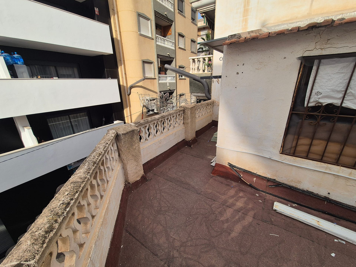 2 Bed Townhouse for sale in Torrevieja Costa Blanca, Alicante, Spain