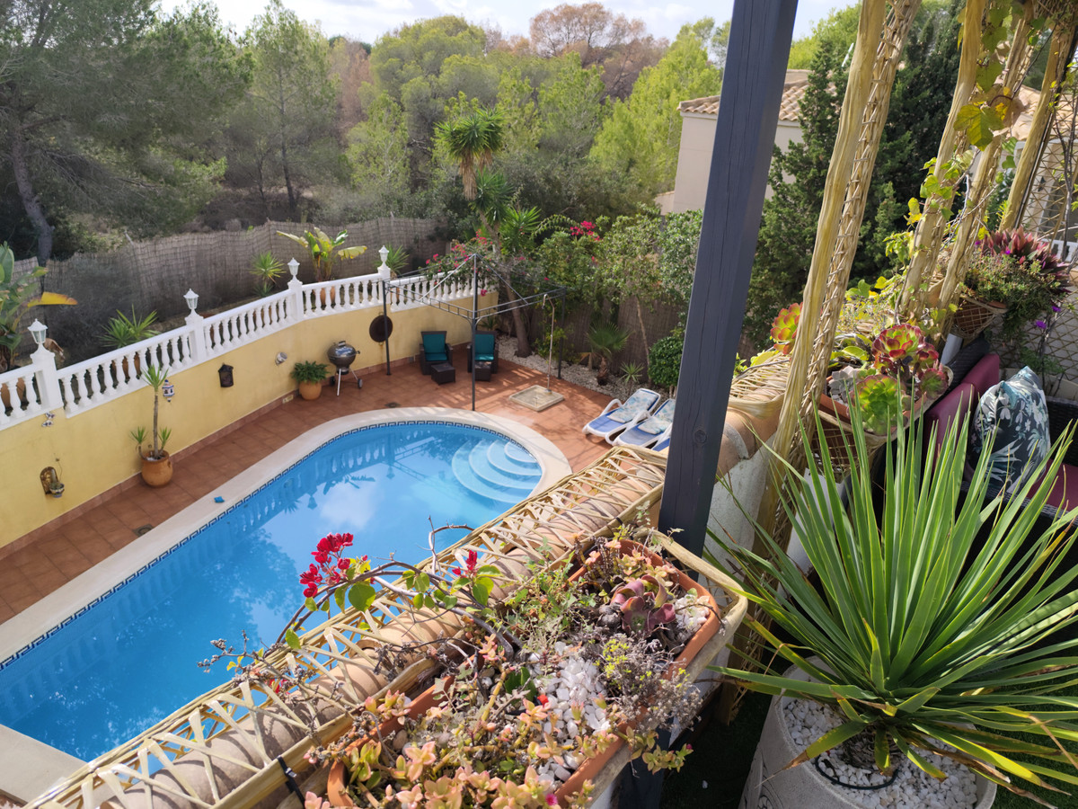 5 Bed Townhouse for sale in San Miguel De Salinas Costa Blanca, Alicante, Spain