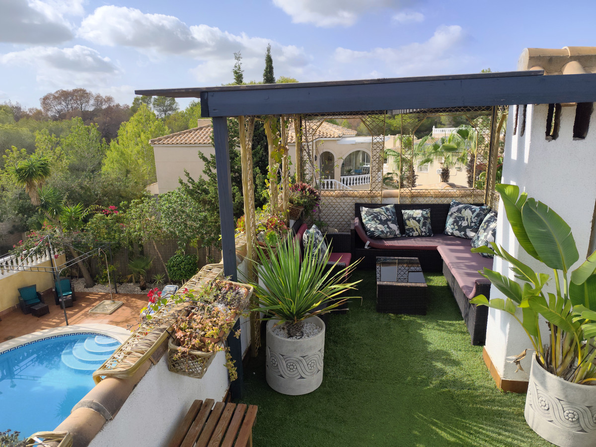 5 Bed Townhouse for sale in San Miguel De Salinas Costa Blanca, Alicante, Spain