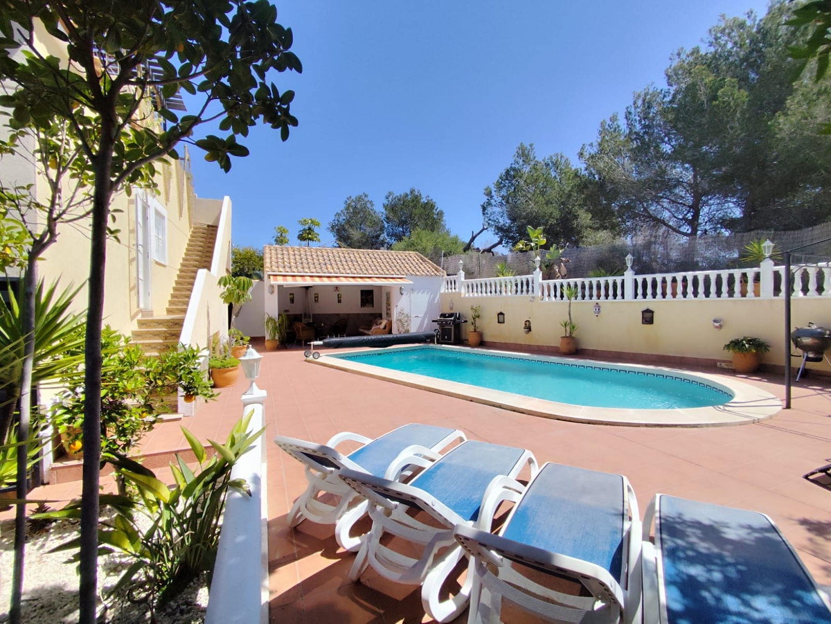 5 Bed Townhouse for sale in San Miguel De Salinas Costa Blanca, Alicante, Spain