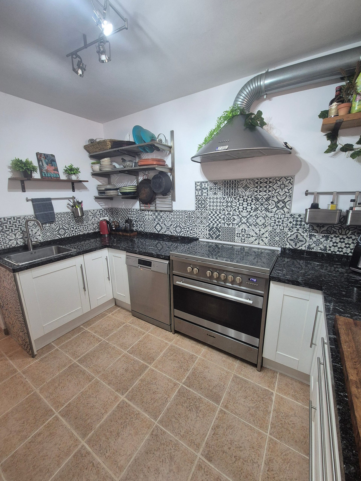 5 Bed Townhouse for sale in San Miguel De Salinas Costa Blanca, Alicante, Spain