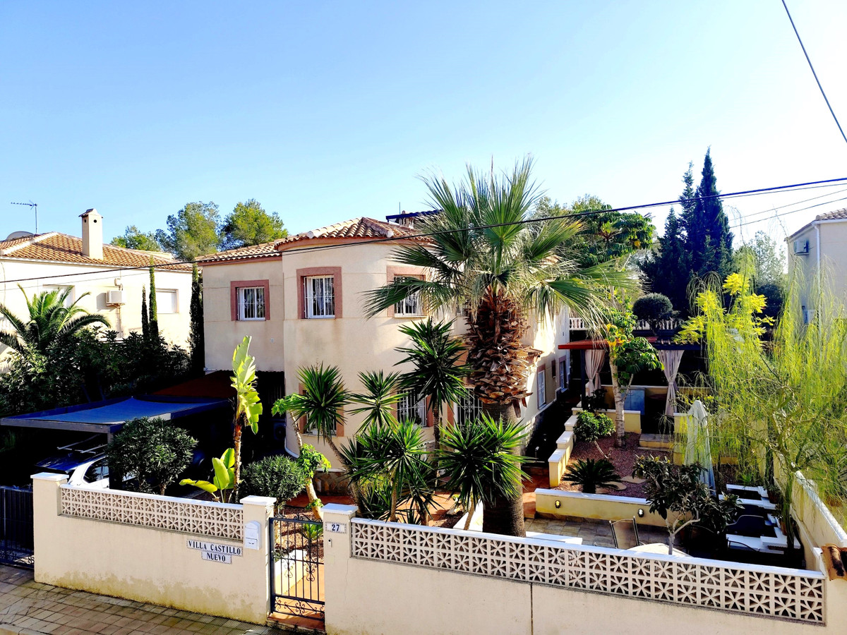 5 Bed Townhouse for sale in San Miguel De Salinas Costa Blanca, Alicante, Spain