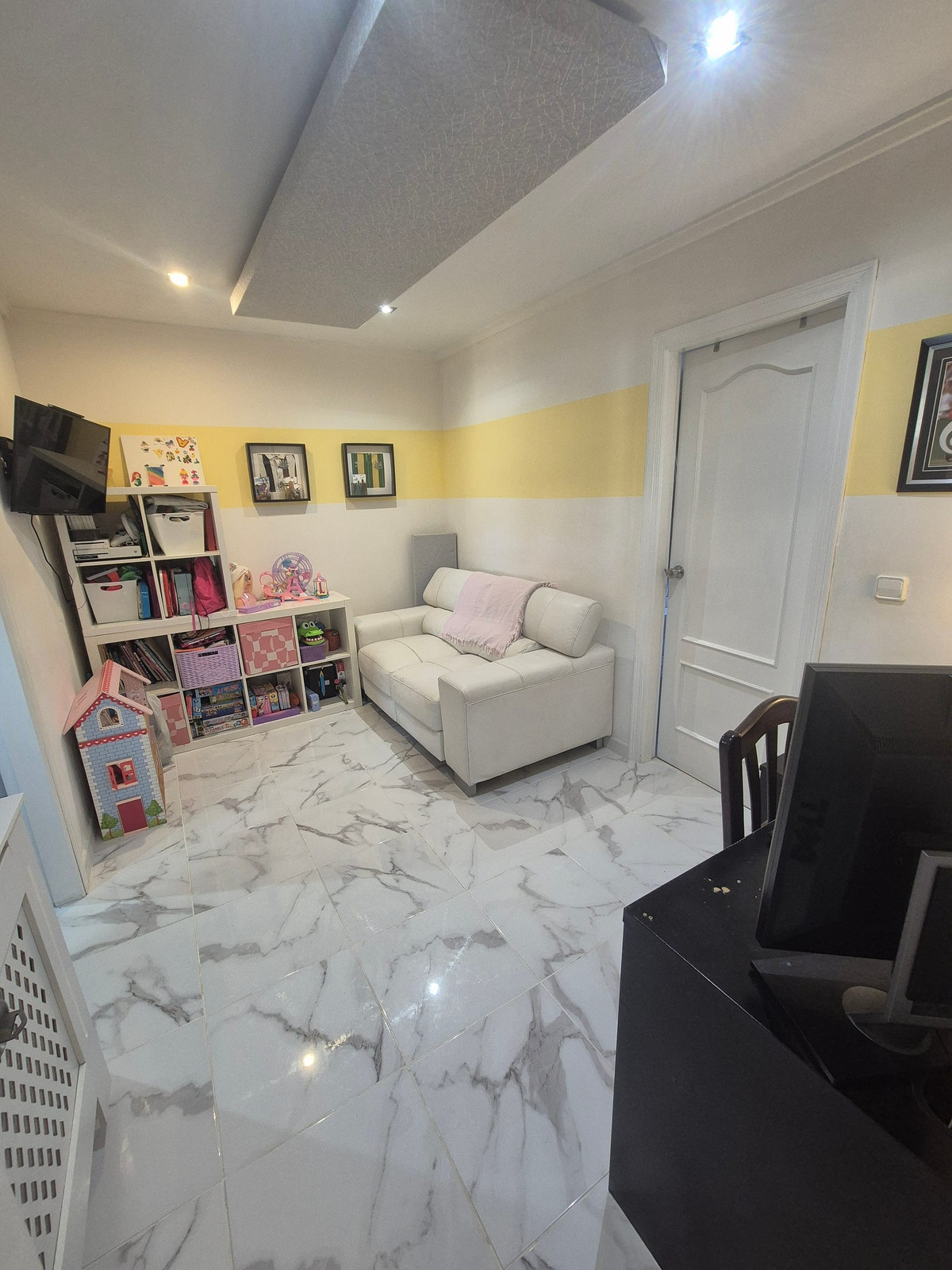 5 Bed Townhouse for sale in San Miguel De Salinas Costa Blanca, Alicante, Spain