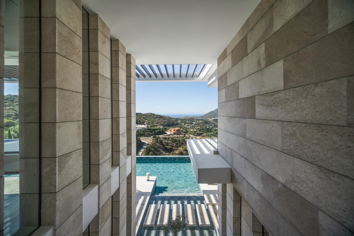 Se vende Villa - Chalet de 5 dormitorios en Costa Del Sol, Málaga, España
