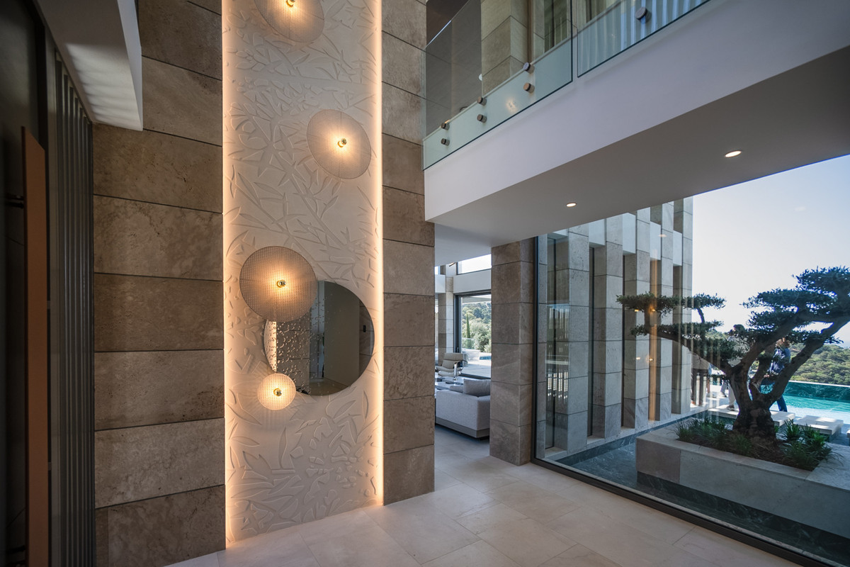 Se vende Villa - Chalet de 5 dormitorios en Costa Del Sol, Málaga, España